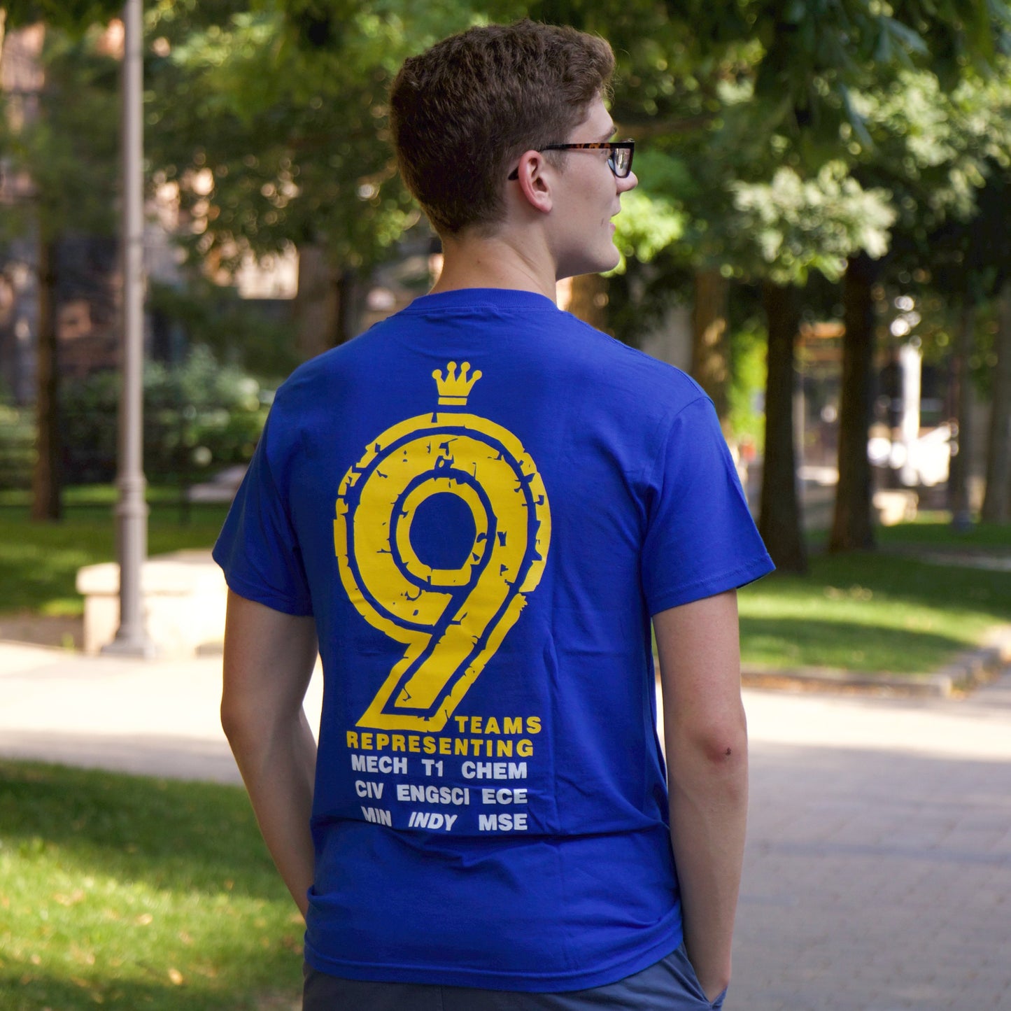 Skule™ Kup T-shirt