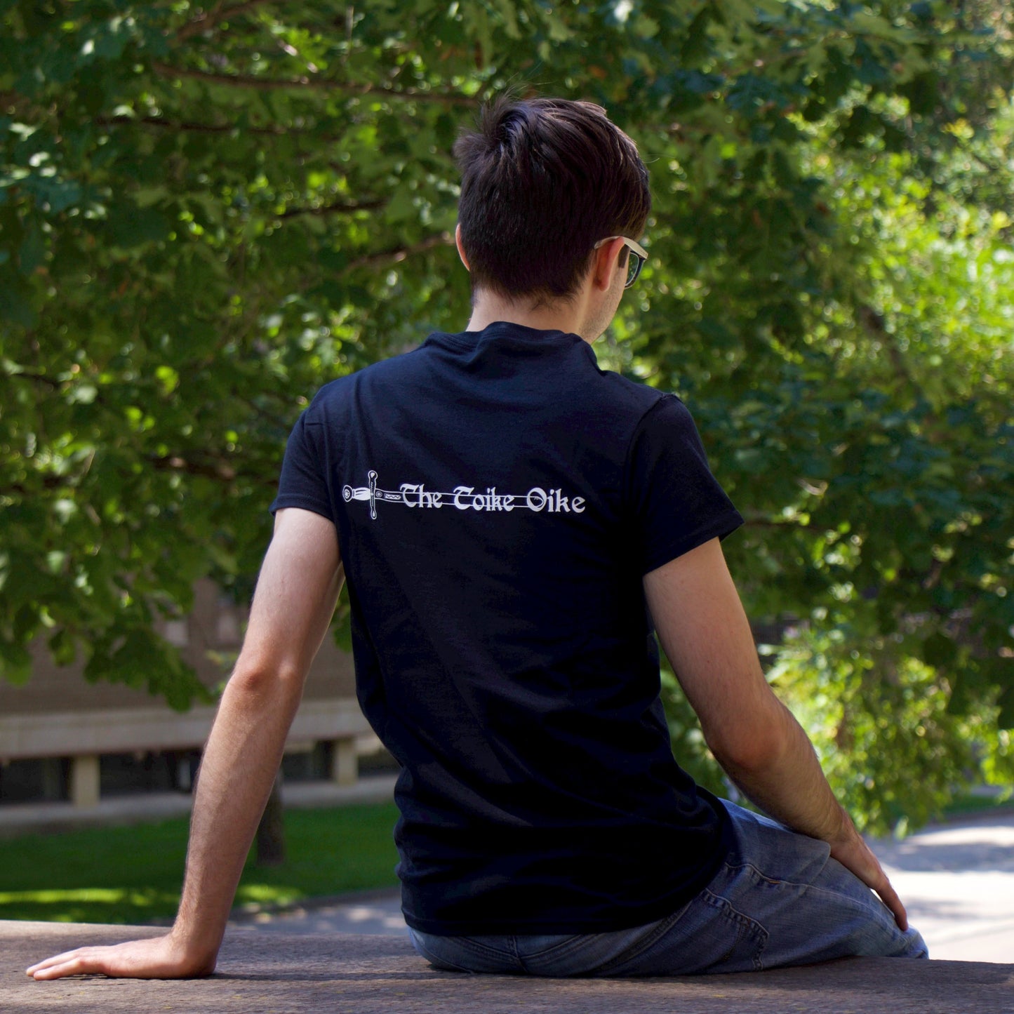 Toike Oike Black T-shirt